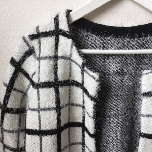 Open Front Eyelash Cardigan - Picture 3 of 4